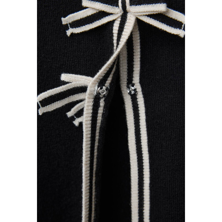 ТРИКОТАЖНЫЙ КАРДИГАН С БАНТИКАМИ