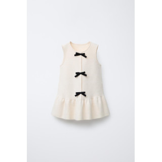 ТРИКОТАЖНОЕ ПЛАТЬЕ С БАНТИКАМИ