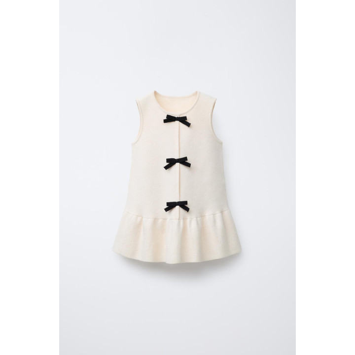 ТРИКОТАЖНОЕ ПЛАТЬЕ С БАНТИКАМИ