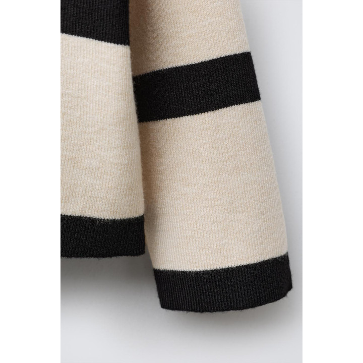 ТРИКОТАЖНОЕ ПОЛО В ПОЛОСКУ С СЕРДЦЕМ