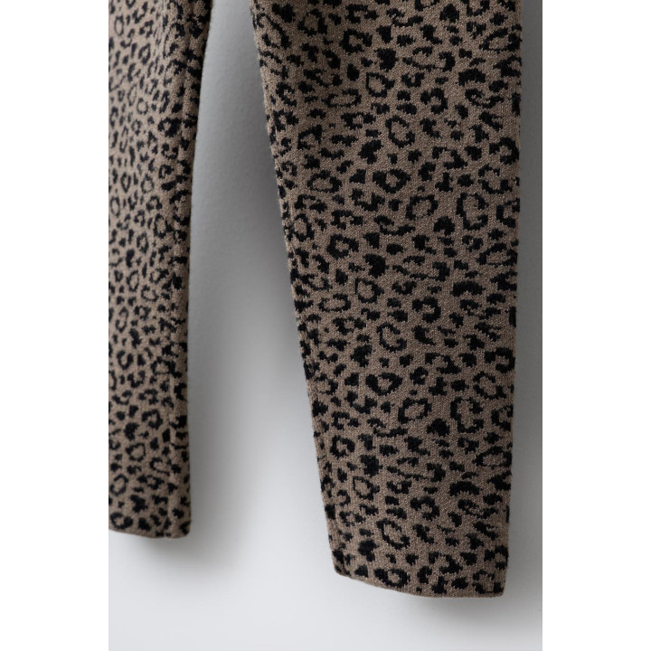 ЛЕГИНСЫ ИЗ ТРИКОТАЖА С АНИМАЛИСТИЧЕСКИМ ПРИНТОМ