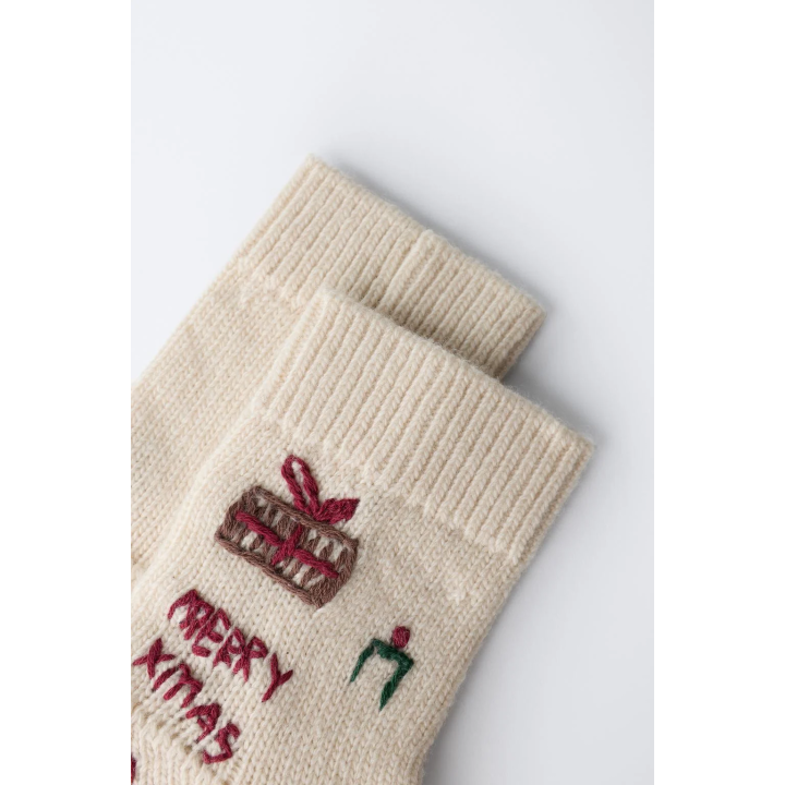MID-CALF EMBROIDERED WOOL SOCKS