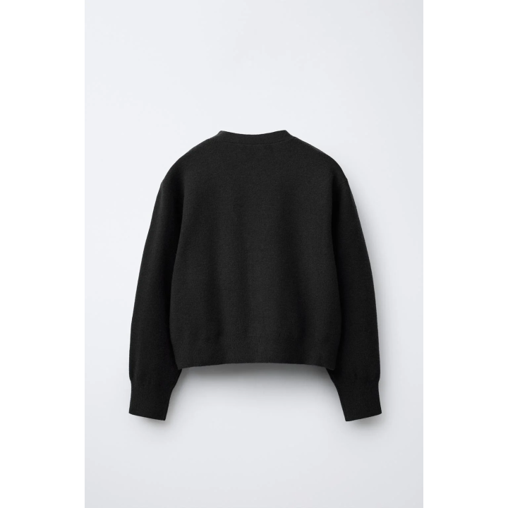 ВЯЗАНЫЙ ЖАКЕТ