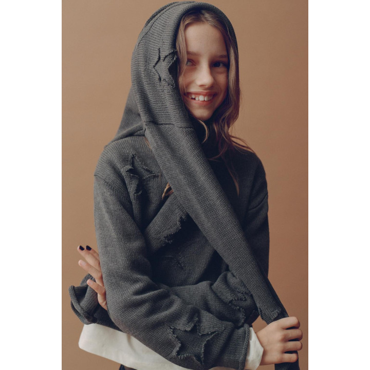 ВЯЗАНЫЙ ДЖЕМПЕР В ЗВЕЗДЫ