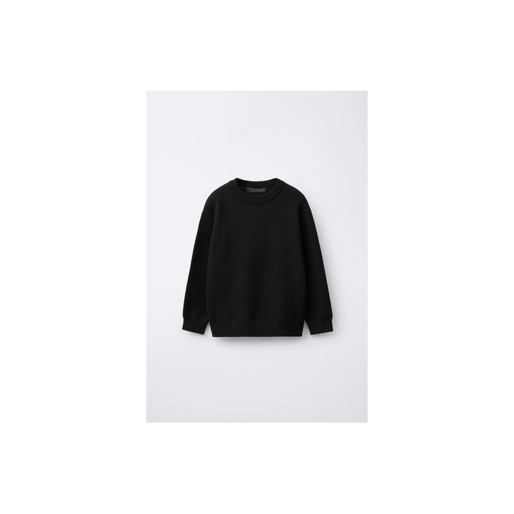 ОДНОТОННЫЙ СВИТЕР