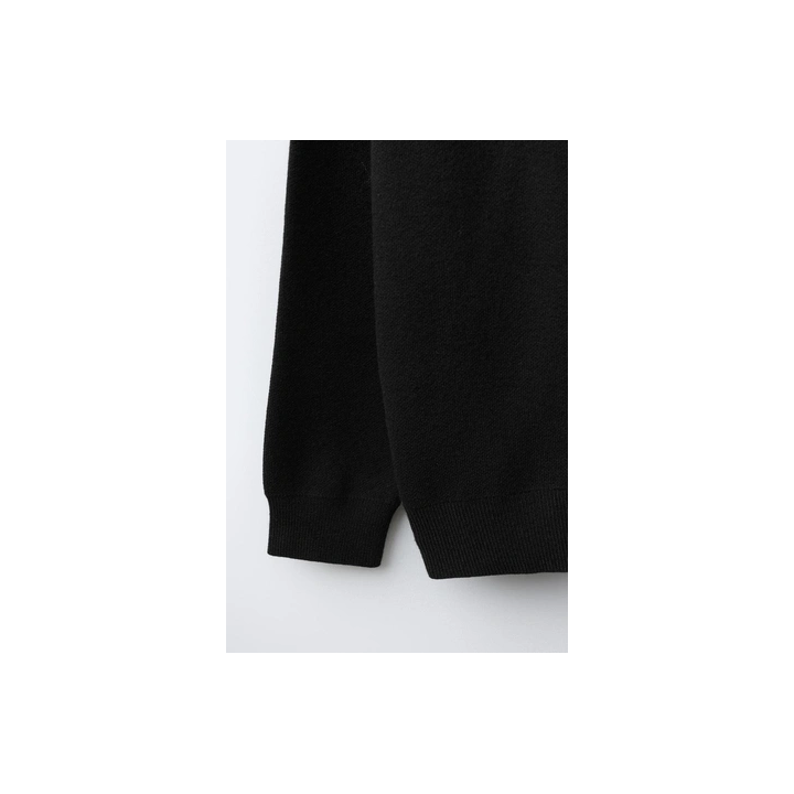 ОДНОТОННЫЙ СВИТЕР