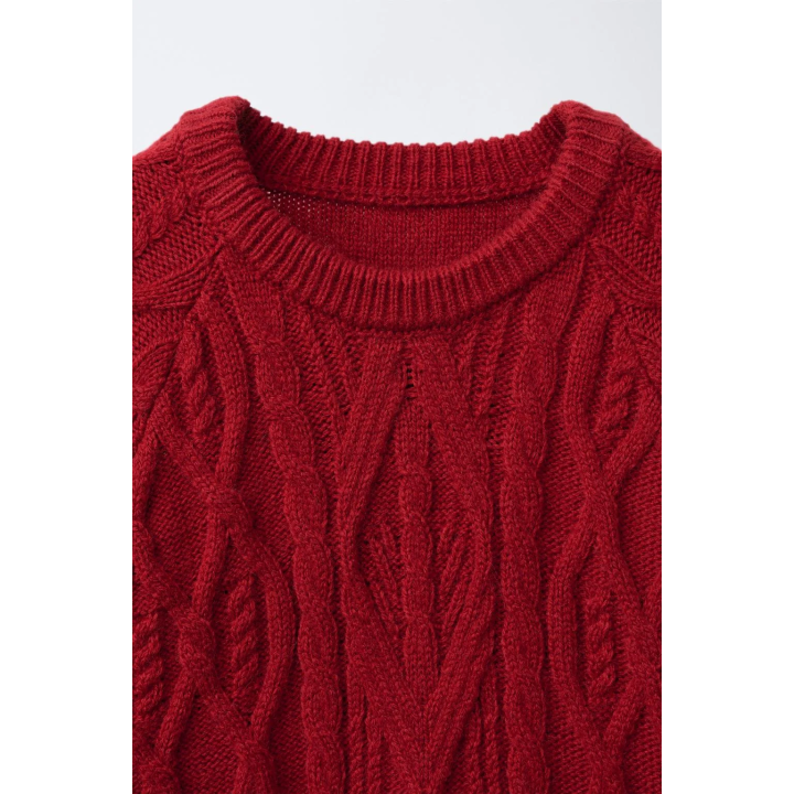 ВЯЗАНЫЙ СВИТЕР С УЗОРОМ «КОСЫ»