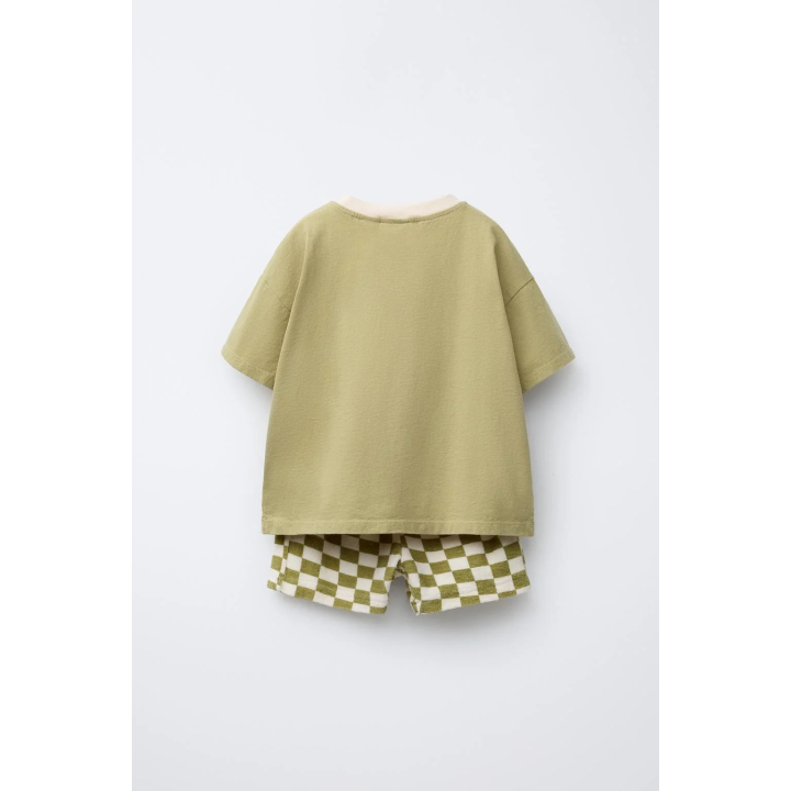 КОМПЛЕКТ ИЗ ФУТБОЛКИ  И ШОРТОВ-ДЖОГГЕРОВ В КЛЕТКУ