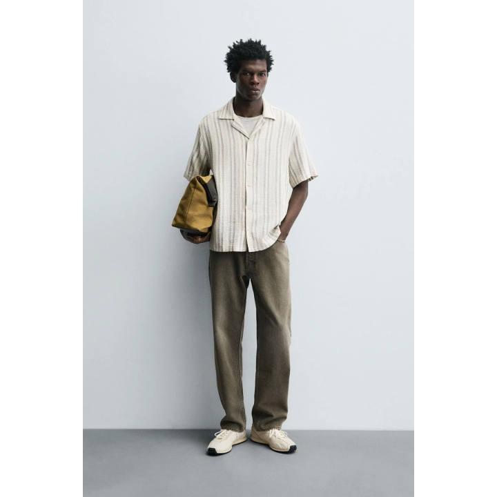 Рубашка в геометрическом джаккарде