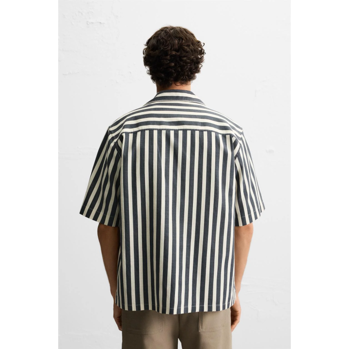 РУБАШКА ИЗ РЕЛЬЕФНОЙ ТКАНИ В ПОЛОСКУ