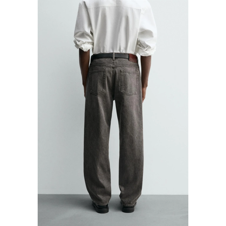 ДЖИНСЫ STRAIGHT FIT С ЭФФЕКТОМ ПОТЕРТОСТИ