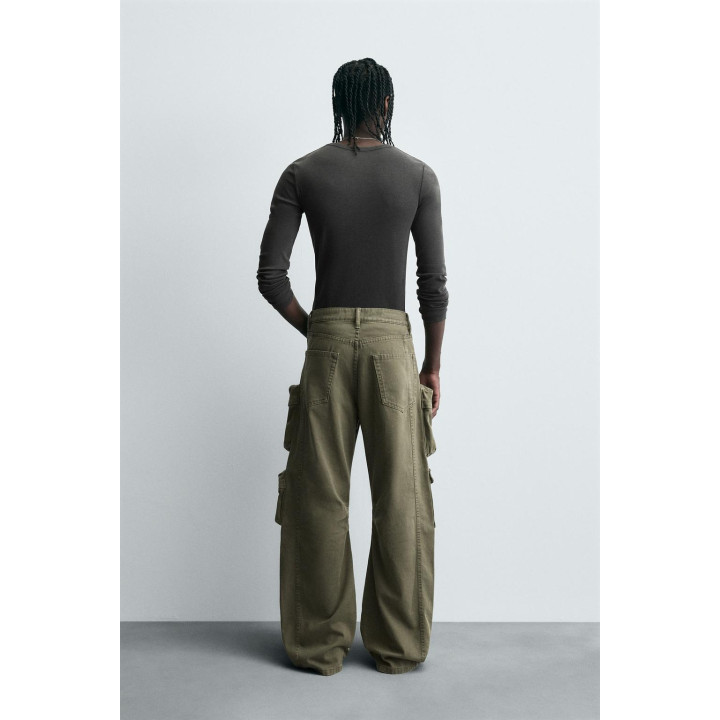 ДЖИНСОВЫЕ БРЮКИ КАРГО С КАРМАНАМИ