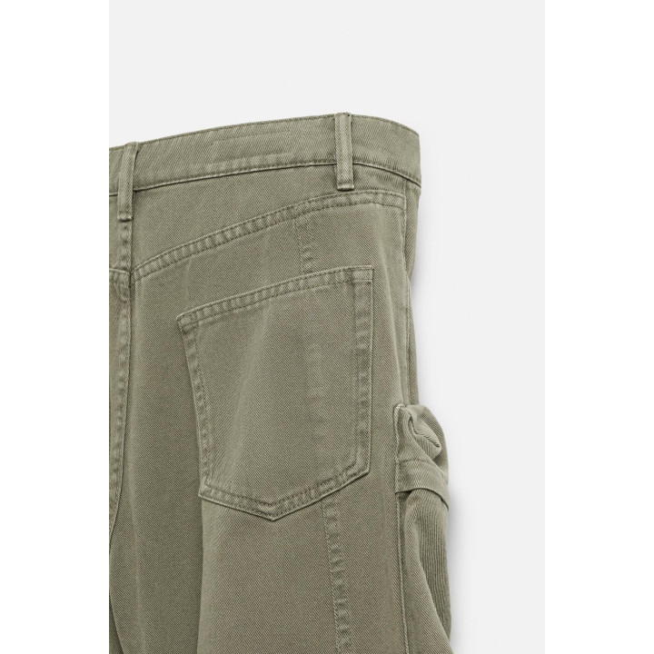 ДЖИНСОВЫЕ БРЮКИ КАРГО С КАРМАНАМИ