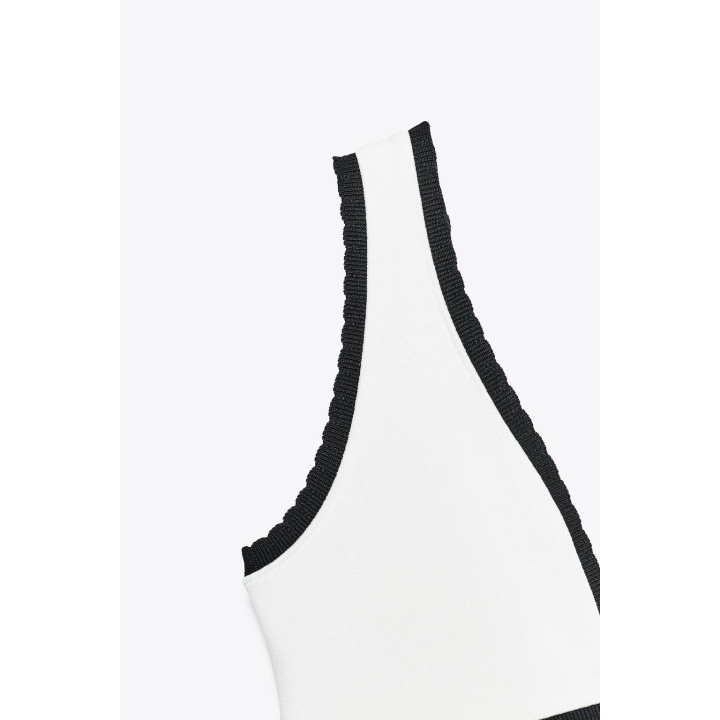 ДЛИННОЕ ПЛАТЬЕ С КОНТРАСТНОЙ ОТДЕЛКОЙ