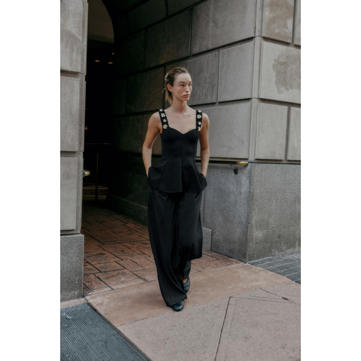 Топ-пеплум из стрейча