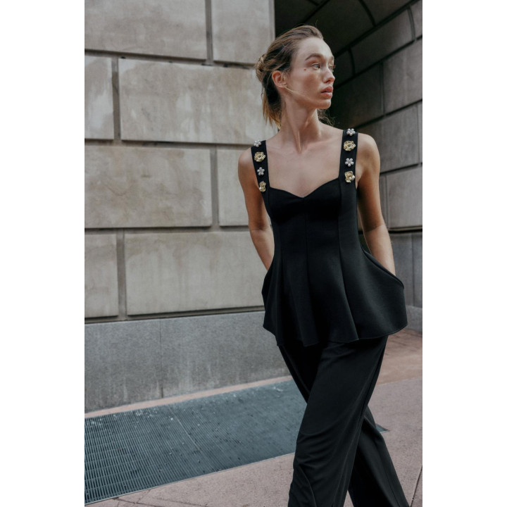 Топ-пеплум из стрейча