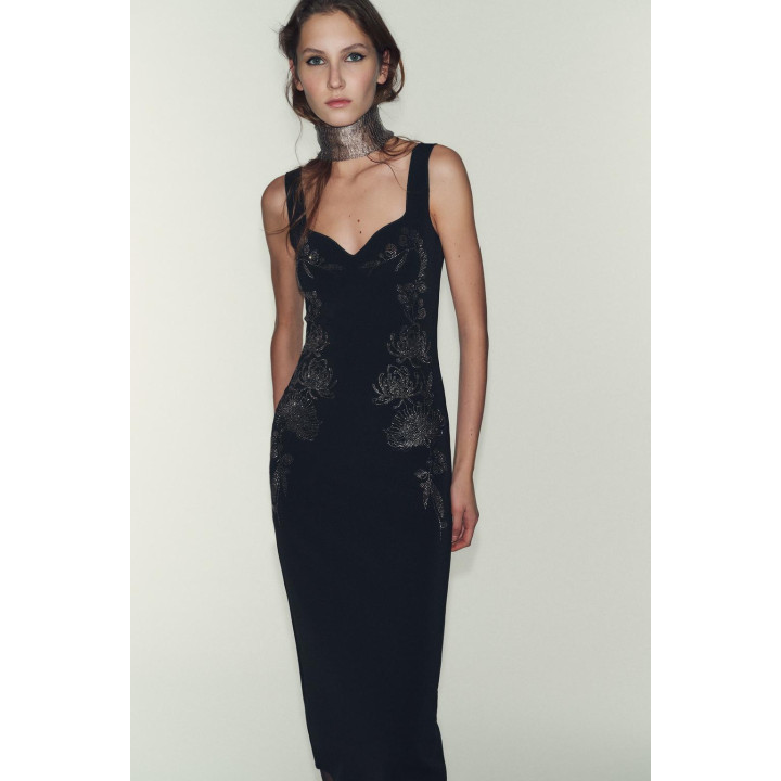 ПЛАТЬЕ МИДИ ИЗ ЭЛАСТИЧНОЙ ТКАНИ СО СТРАЗАМИ