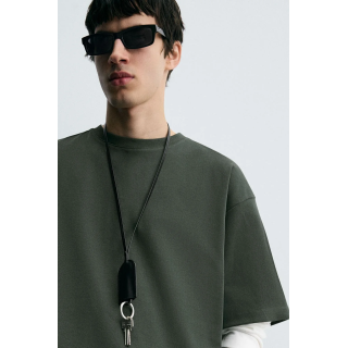 ТОЛСТОВКА С МЕТАЛЛИЧЕСКОЙ БУСИНОЙ