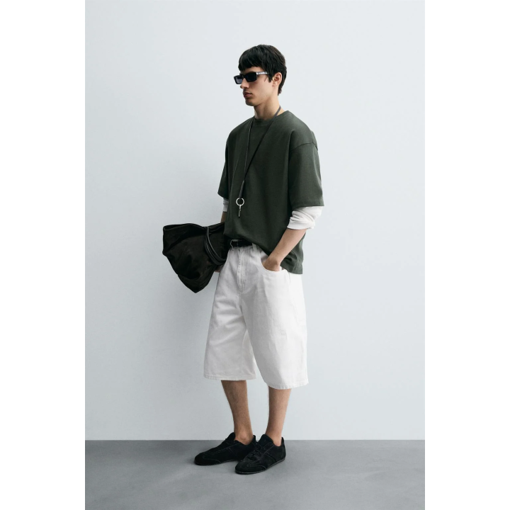 ТОЛСТОВКА С МЕТАЛЛИЧЕСКОЙ БУСИНОЙ