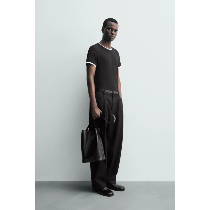 ФУТБОЛКА С КОНТРАСТНОЙ ОТДЕЛКОЙ