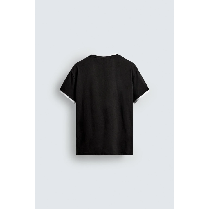 ФУТБОЛКА С КОНТРАСТНОЙ ОТДЕЛКОЙ