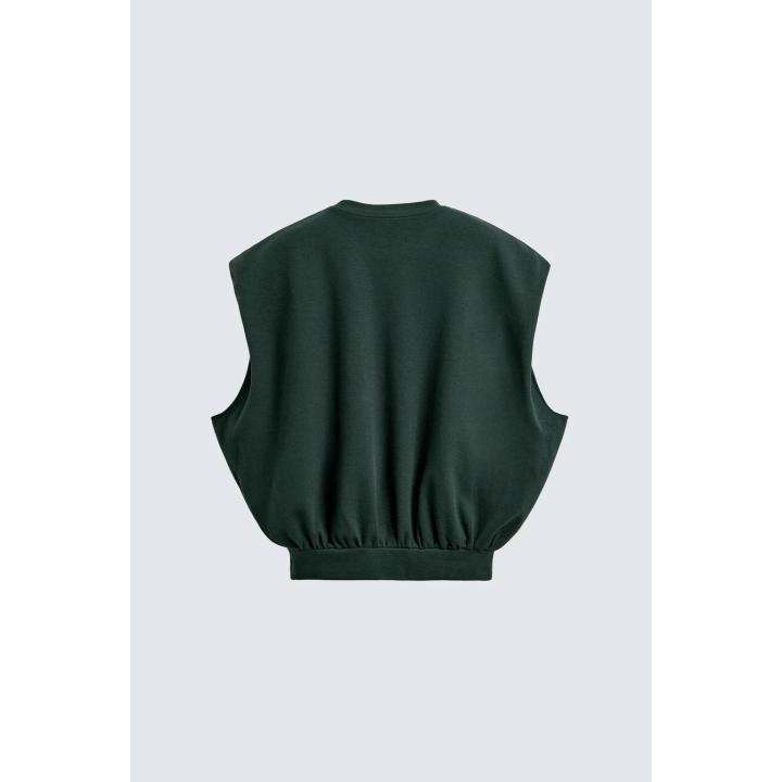 ЖИЛЕТ ИЗ ИНТЕРЛОКА ПИКЕ