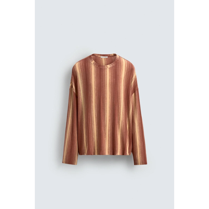 СВОБОДНАЯ ФУТБОЛКА В ПОЛОСКУ