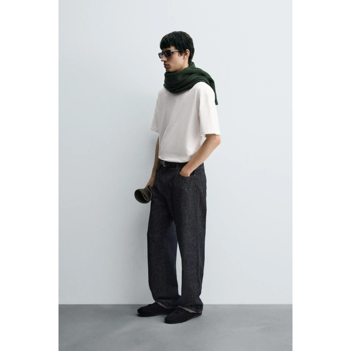 ФУТБОЛКА С ВЫШИТОЙ НАШИВКОЙ