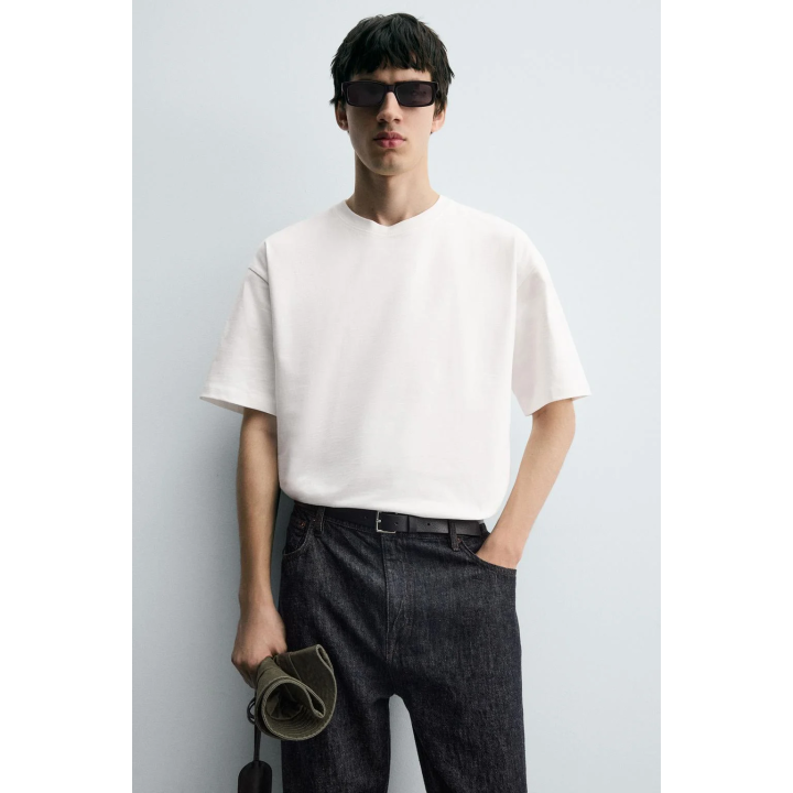 ФУТБОЛКА С ВЫШИТОЙ НАШИВКОЙ