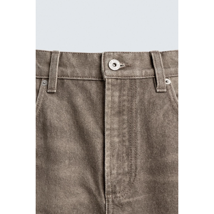 ДЖИНСЫ STRAIGHT FIT С ВЫТРАВЛЕННЫМ ПРИНТОМ