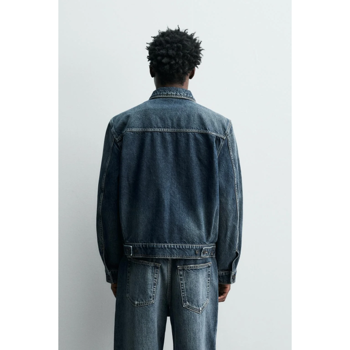 ДЖИНСОВАЯ КУРТКА СО СКЛАДКАМИ