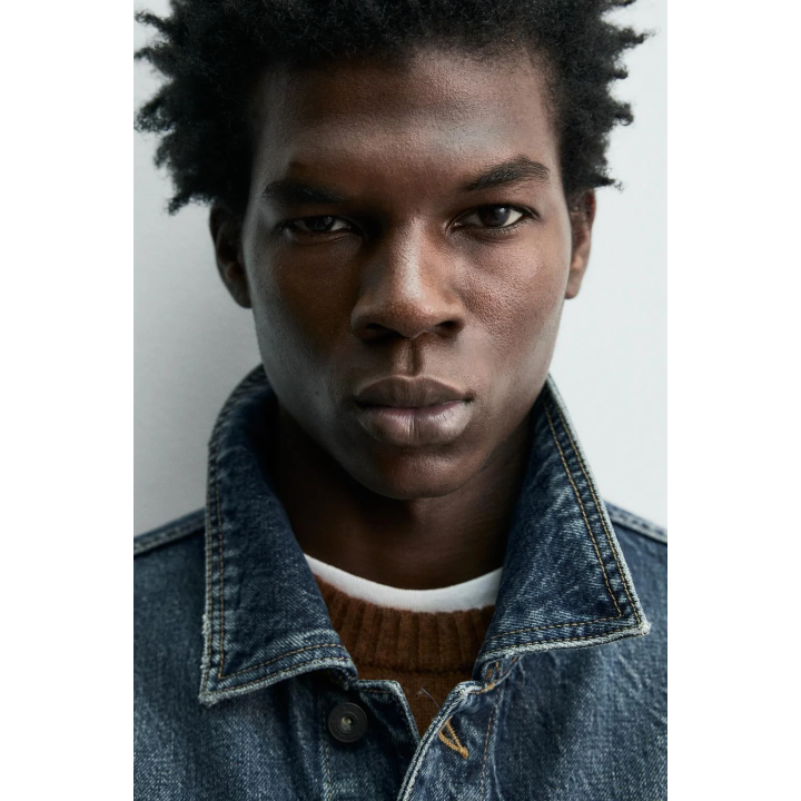 ДЖИНСОВАЯ КУРТКА СО СКЛАДКАМИ