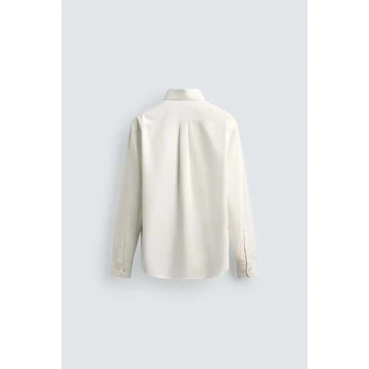 РУБАШКА КЛАССИЧЕСКОГО КРОЯ ИЗ РЕЛЬЕФНОЙ ТКАНИ ЛИМИТИРОВАННАЯ СЕРИЯ