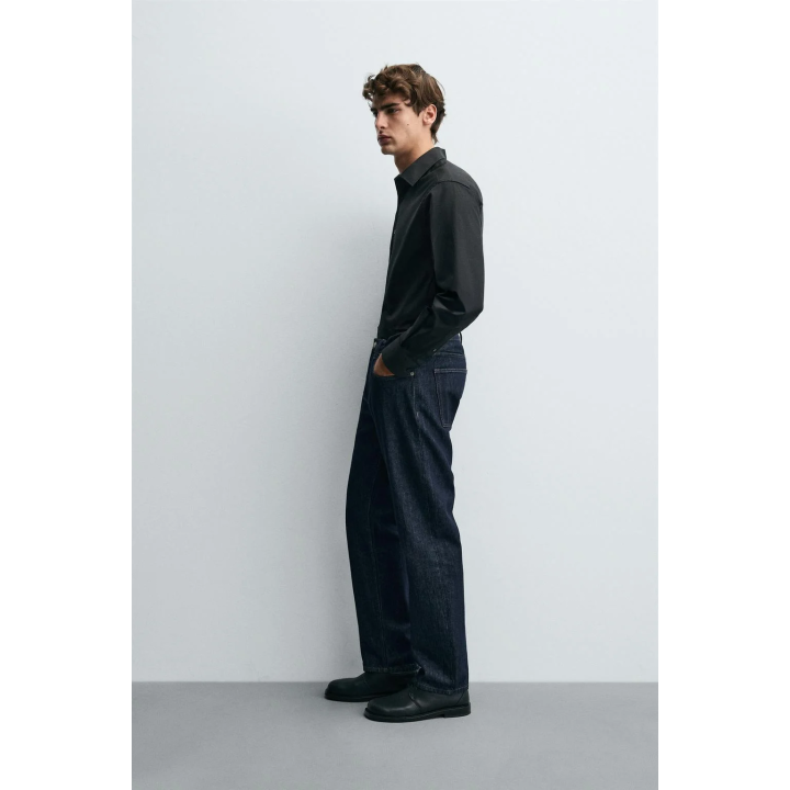 РУБАШКА КЛАССИЧЕСКОГО КРОЯ ИЗ РЕЛЬЕФНОЙ ТКАНИ