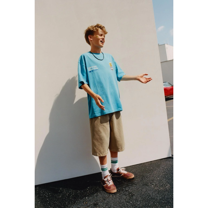 ЛОНГСЛИВ С НАШИВКАМИ