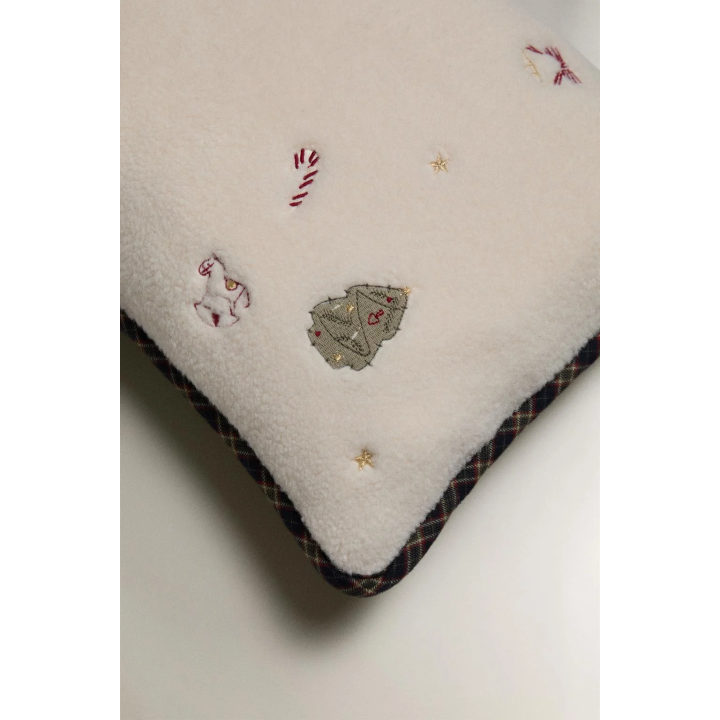 Детский клетчатый рождественский чехол на подушку