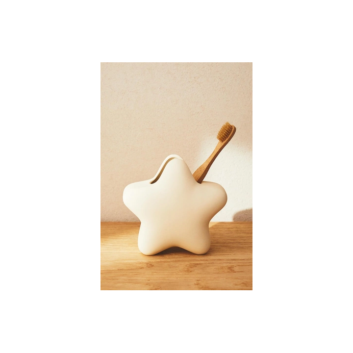 CHILDREN'S STAR TOOTHBRUSH HOLDER