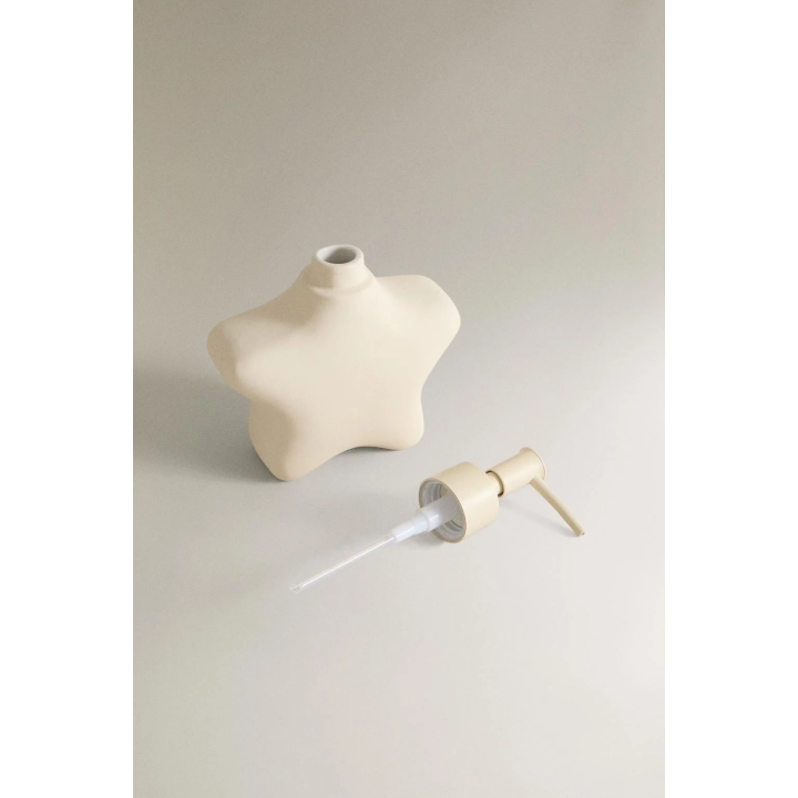 CHILDREN'S STAR SOAP DISPENSER