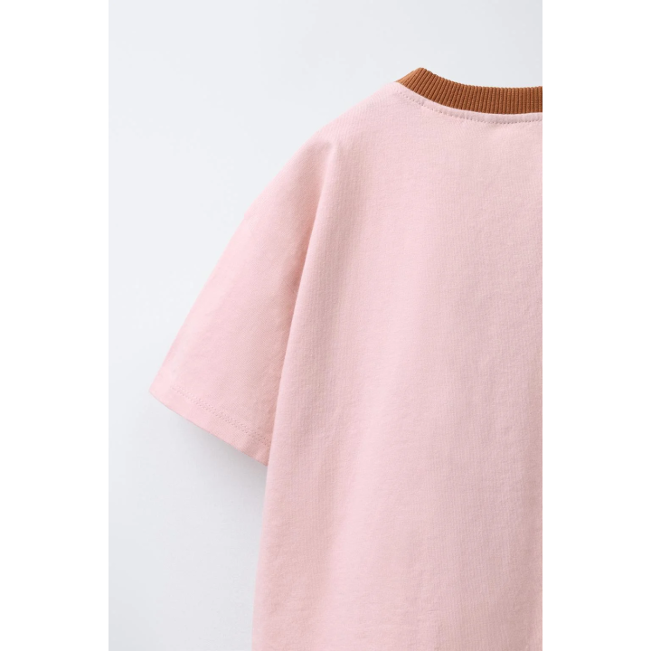 ФУТБОЛКА С ПРИНТОМ И КОНТРАСТНОЙ ОТДЕЛКОЙ