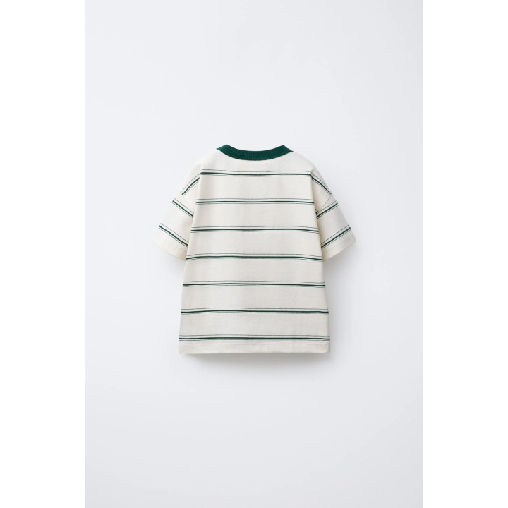 ФУТБОЛКА В ПОЛОСКУ С НАШИВКОЙ