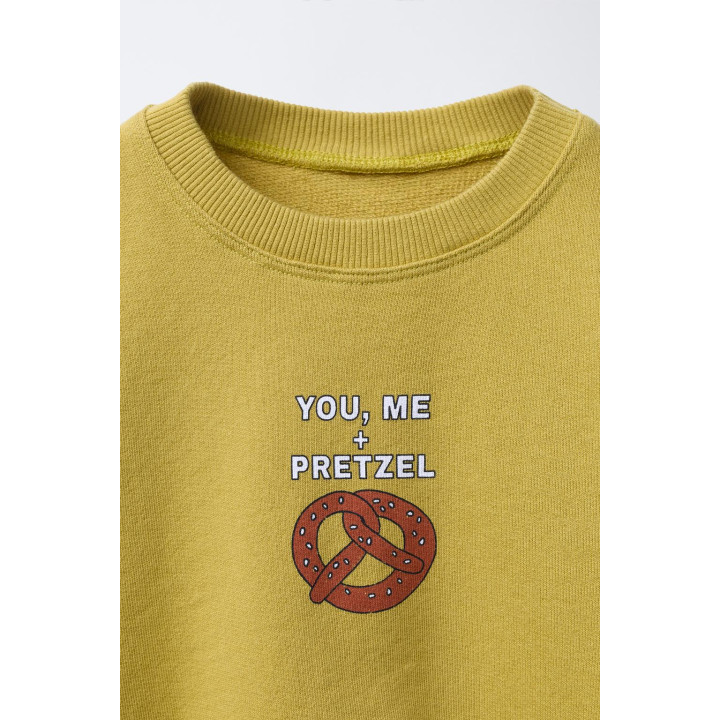 ТОЛСТОВКА С ПРИНТОМ