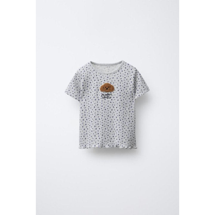 Футболка с рельефным узором и нашивкой в виде цветов и животного