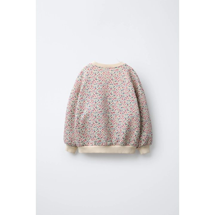 ТОЛСТОВКА С ЦВЕТОЧНЫМ ПРИНТОМ И КРУЖЕВНЫМ КАРМАНОМ