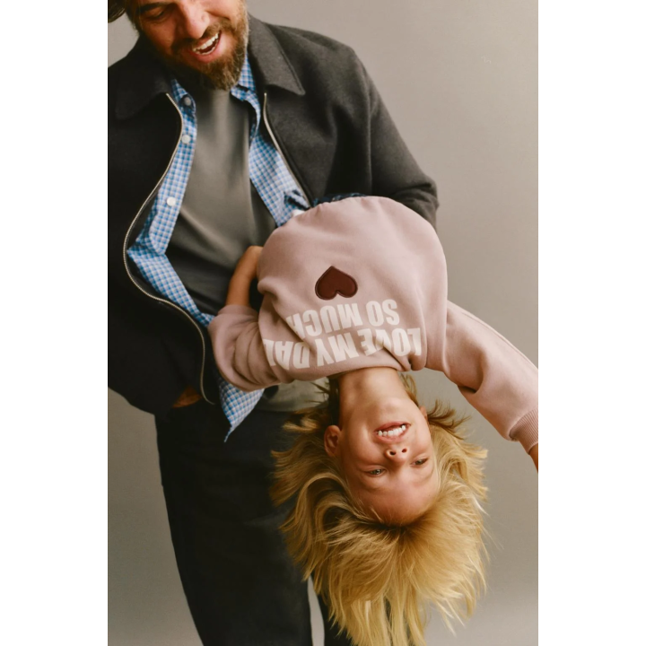 ТОЛСТОВКА С ТЕКСТОВЫМ ПРИНТОМ