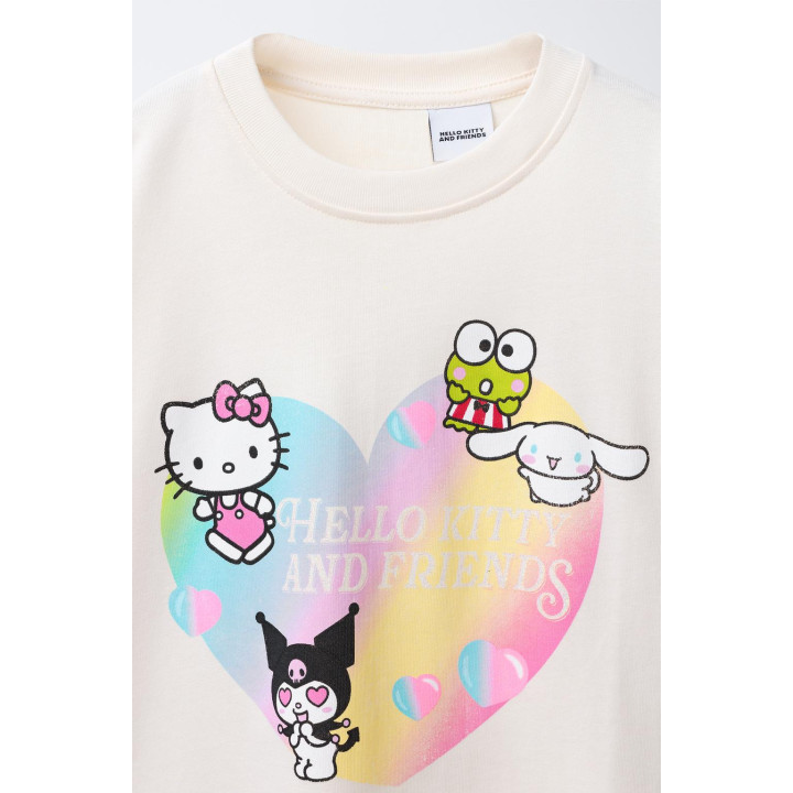 ФУТБОЛКА HELLO KITTY AND FRIENDS © SANRIO