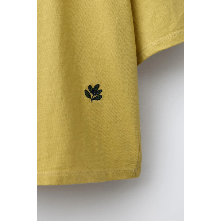 ФУТБОЛКА С ВЫШИВКОЙ «ПТИЧКА»