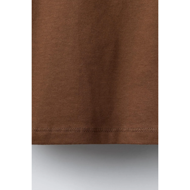 ФУТБОЛКА С РУКАВАМИ РЕГЛАН И ТЕКСТОВЫМ ПРИНТОМ