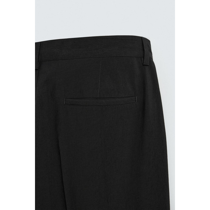 СТРУЯЩИЕСЯ КОСТЮМНЫЕ БРЮКИ