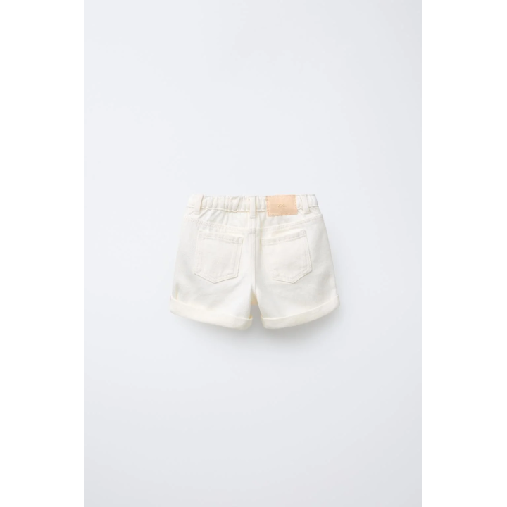 ДЖИНСОВЫЕ ШОРТЫ С ЦВЕТОЧНОЙ ВЫШИВКОЙ