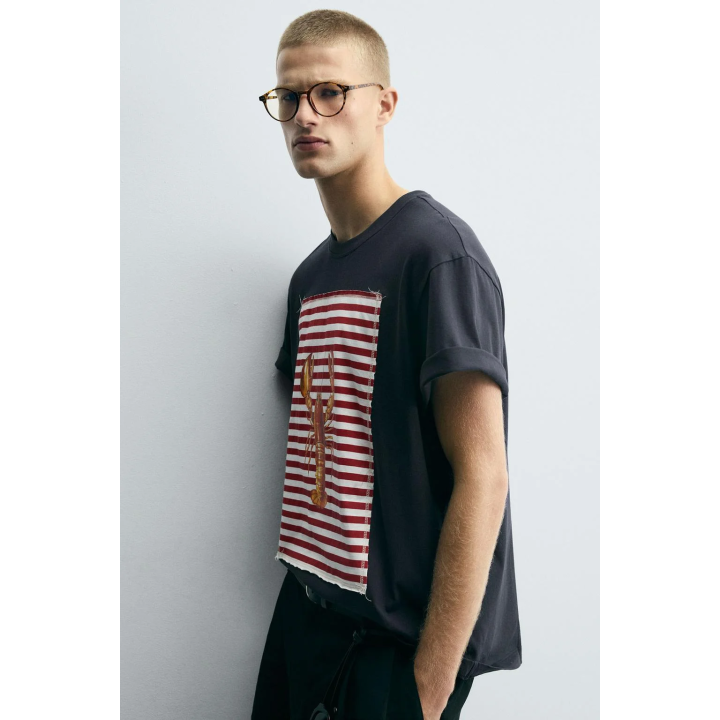 ФУТБОЛКА С НАШИВКОЙ «ЛОБСТЕР»